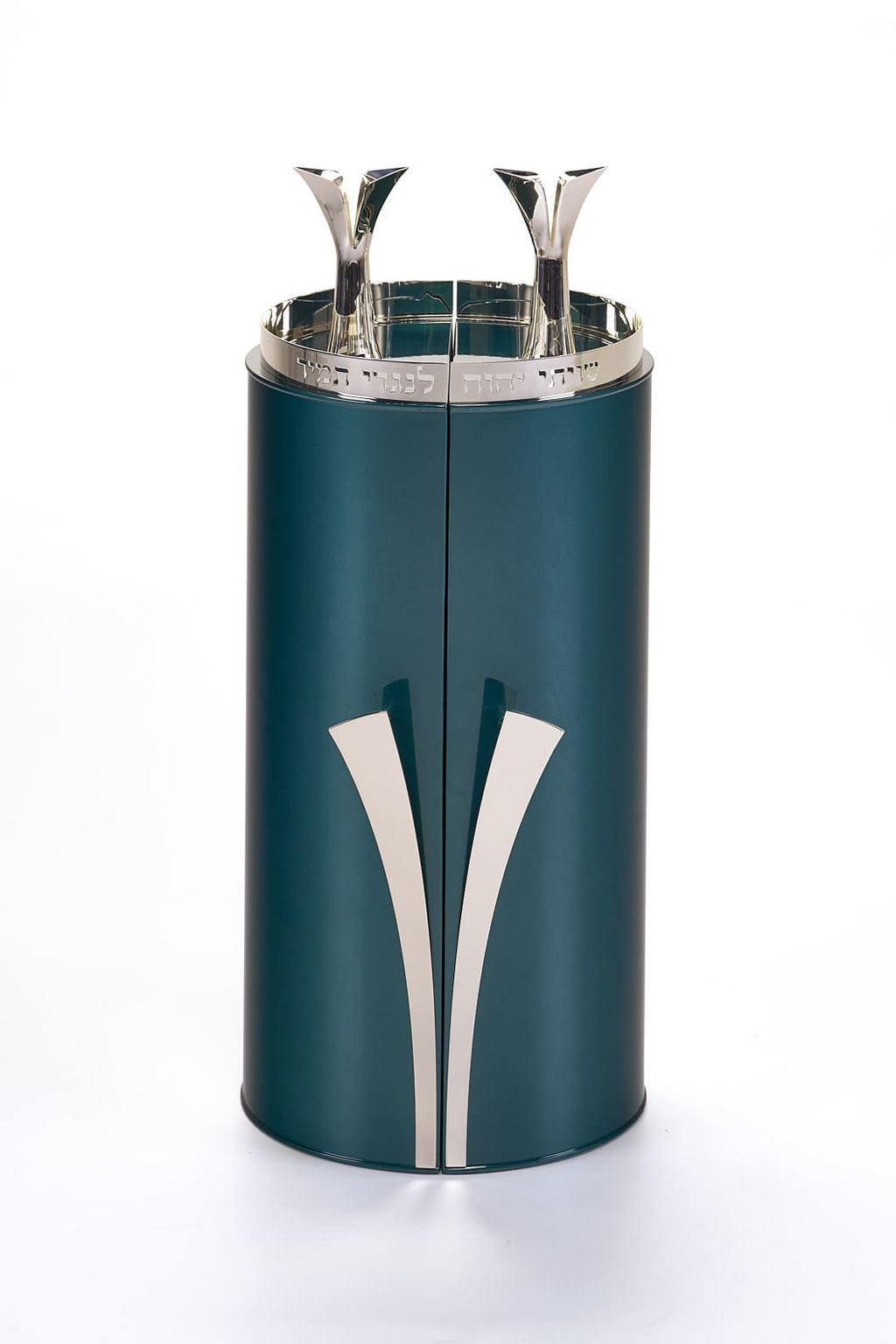 NOA TORAH CASE