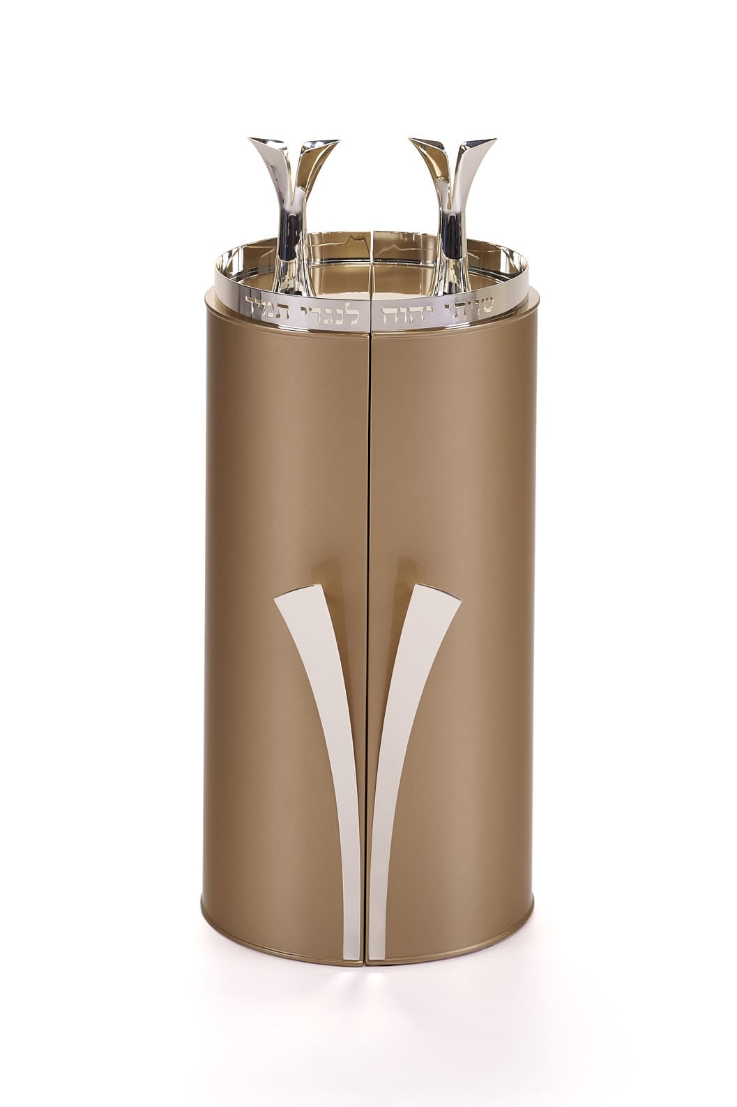NOA TORAH CASE