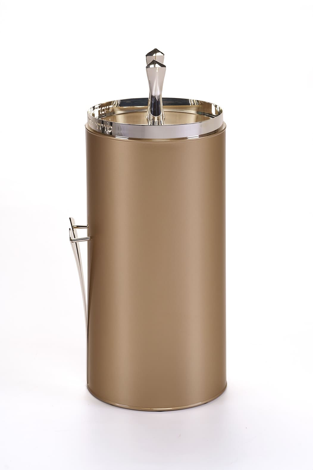 NOA TORAH CASE